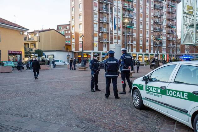 Milan, at 18.00 today, the lockdown in the municipality of Bollate, declared a red zone due to an outbreak of the English variant of Covid Editorial Usage Only  Copyright: xMassimoxAlbericox xIPAx