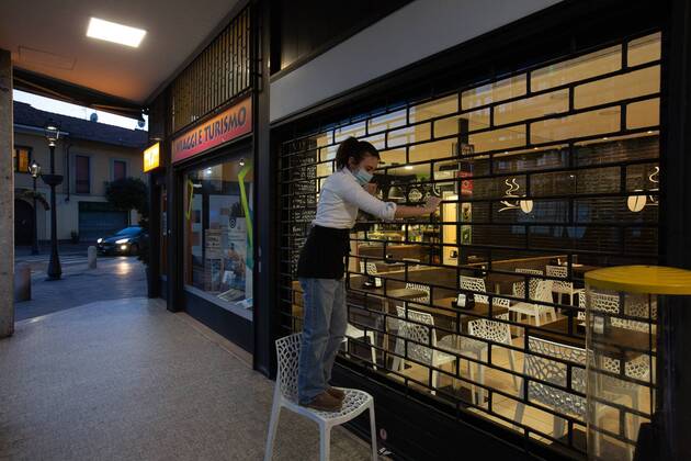 Milan, at 18.00 today, the lockdown in the municipality of Bollate, declared a red zone due to an outbreak of the English variant of Covid Editorial Usage Only  Copyright: xMassimoxAlbericox xIPAx