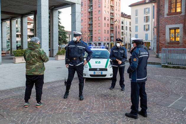 Milan, at 18.00 today, the lockdown in the municipality of Bollate, declared a red zone due to an outbreak of the English variant of Covid Editorial Usage Only  Copyright: xMassimoxAlbericox xIPAx