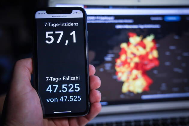 Coronavirus in Deutschland - Covid-19-Dashboard des Robert Koch-Institut 18.02.2021: Robert Koch-Institut: 7-Tage-Inzidenz 57,1. 7-Tage-Fallzahl 47.525.