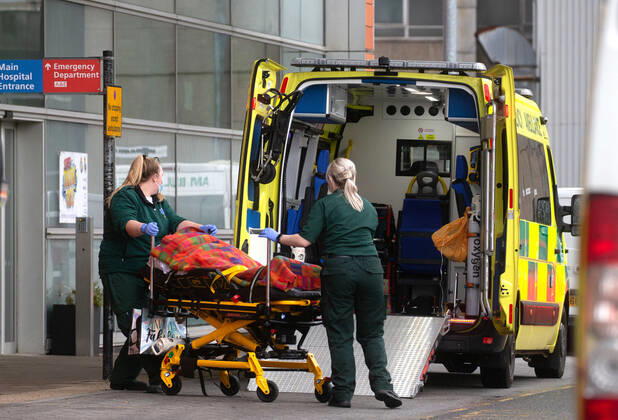 . 18 02 2021. London, United Kingdom. A steady Stream of patients arriving at the Royal London Hospital in Whitechapel. The NHS is under severe pressure with the Coronavirus pandemic, the extra winter demands and the backlog of patients on waiting lists. Royal London Hospital. Whitechapel.  xMarkxThomasx xi-Imagesx IIM-22033-0005
