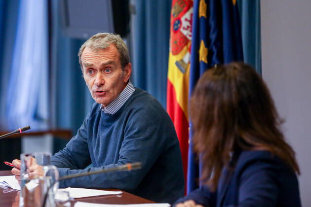 The director of the Center for Coordination of Alerts and Health Emergencies (CCAES), Fernando Simon intervenes during a conference convened before the media at the Ministry of Health to report on the evolution of the coronavirus, in Madrid, (Spain), February 18, 2021. 18 FEBRUARY 2021;HEALTH;SIMON;EVOLUTION;PANDEMIC;CORONAVIRUS LagenciaEP PRESS R.Rubio.POOL 02 18 2021 Madrid Madrid Spain Copyright: xLagenciaEPxPRESS R.Rubio.POOLx 3569759