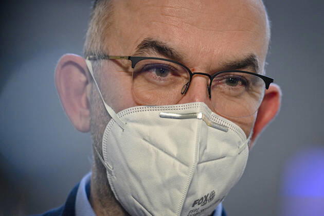 Czech Health Minister Jan Blatny, wearing face mask to prevent the spread of the coronavirus, speaks to journalists during the press conference after the government meeting in Prague, Czech Republic, February 19, 2021. The Czech Health Ministry will order the wearing of respirators, nano masks or two surgical face masks in shops, public transport and other public places with a high concentration of people on Monday, February 22. Various home-made textile masks cannot be considered a significant protection anymore. (CTKxPhoto VitxSimanek) CTKPhotoP202102190424701  VIS 007