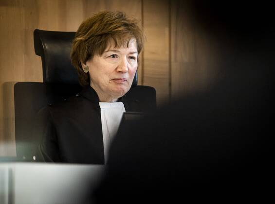 DEN HAAG - Voorzitter Marie-Anne Tan-de Sonnaville voor aanvang van de zitting waarin het hof zich buigt over het door de Staat aangetekende hoger beroep over het opheffen van de avondklok. De rechter besloot in een kort geding, aangespannen door protestgroep Viruswaarheid, dat de avondklok van tafel moet. De Nederlandse staat ging vervolgens in hoger beroep. ANP REMKO DE WAAL Copyright: xHollandsexHoogtex xxANPx x428419831x