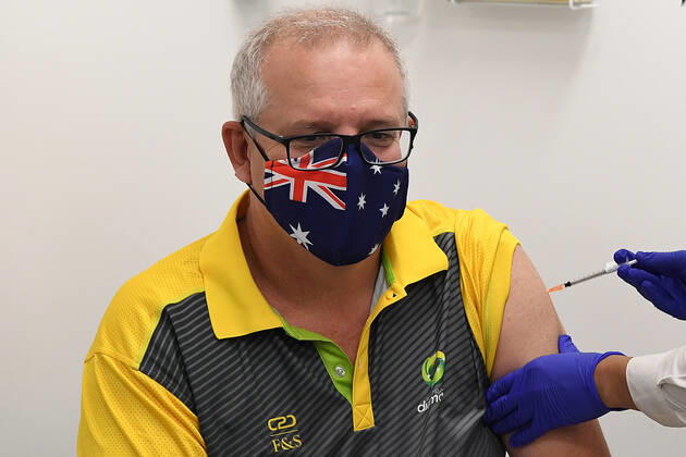 SCOTT MORRISON COVID19 VACCINATION, Australian Prime Minister Scott Morrison receives his COVID-19 vaccination during a visit to Castle Hill Medical Centre to preview the COVID-19 vaccination program on Sunday, February 21, 2021. The PM has received a COVID-19 vaccination, joining a small group of people who are the first in Australia to receive a jab. ( NO ARCHIVING, EDITORIAL USE ONLY, NO USE IN BOOKS WITHOUT CONSENT SYDNEY NSW AUSTRALIA Copyright: xJOELxCARRETTx 20210221001522016691