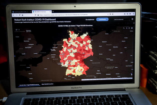 Coronavirus in Deutschland - Covid-19-Dashboard des Robert Koch-Institut 21.02.2021: Robert Koch-Institut: 7-Tage-Inzidenz 60,2. 7-Tage-Fallzahl 50.086. COVID-19-Fälle 2.386.559. Zugang um 7.676 gegenüber dem Vortag. COVID-19-Todesfälle 67.841. Zugang um 145 gegenüber dem Vortag.