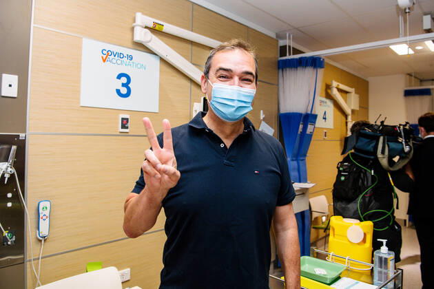 SA COVID19 VACCINE ROLLOUT, South Australian Premier Steven Marshall after receiving the vaccination at the Royal Adelaide Hospital in Adelaide, Monday, February 22, 2021. Australia will begin its roll out of the Pfizer coronavirus vaccine on Monday, the country s most complicated logistical exercise to date.( NO ARCHIVING, EDITORIAL USE ONLY, NO USE IN BOOKS WITHOUT CONSENT ADELAIDE SA AUSTRALIA  Copyright: xMORGANxSETTEx 20210222001522254807
