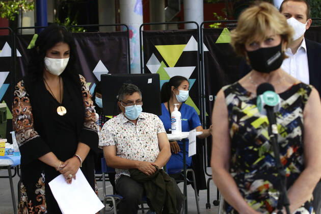 Santiago 22 February 2021 The Minister of Social Development, Karla Rubilar, the National Director of Senama, Octavio Vergara and the Mayor of Providencia, Evelyn Matthei, make a call to people who have not yet been vaccinated against Covid, do it this week in the different vaccination points of the country on the o  Copyright: JAVIERxSALVO ATONCHILE