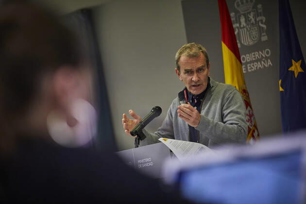 The director of the Center for Coordination of Alerts and Health Emergencies (CCAES), Fernando Simon during a conference convened before the media at the Ministry of Health to report on the evolution of the coronavirus, in Madrid, (Spain), 22 February 2021. 22 FEBRUARY 2021;HEALTH;EPIDEMIC;EVOLUTION;CORONAVIRUS;CONTAGIONS;DEATHS LagenciaEP PRESS J. Hellin. POOL 02 22 2021 Madrid Madrid Spain Copyright: xLagenciaEPxPRESS J.xHellin.xPOOLx 3575995