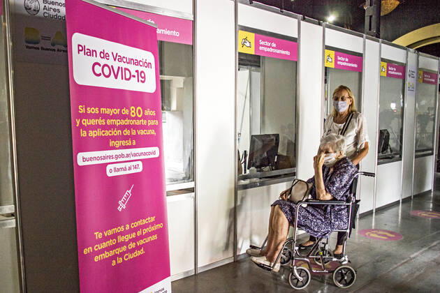 February 22, 2021, Buenos Aires, Federal Capital, Argentina: The Government of the City of Buenos Aires began this morning with the second stage of the vaccination plan against COVID-19. The first delivery of 40,000 Oxford-AstraZeneca Covishield vaccines, manufactured in India, will be aimed at adults over 80 years of age and those residing in nursing homes. To begin with, this Monday is scheduled to serve approximately 5,000 people..Mrs. Norida, 82, of Venezuelan nationality, with permanent residence in the City of Buenos Aires, receives the Covishield vaccine Buenos Aires Argentina - ZUMAa179 20210222_zap_a179_006 Copyright: xRobertoxAlmeidaxAveledox