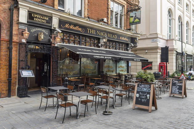 Coronavirus in Großbritannien, Eindrücke aus London February 22, 2021, London, United Kingdom: The Nags Head in London s Covent Garden seen deserted due to the Covid19 lockdown..Pubs and restaurants can reopen outdoors from the 12th April after Boris Johnson announces his road map out of Lockdown for England. London United Kingdom - ZUMAs197 20210222_zab_s197_025 Copyright: xDavexRushenx