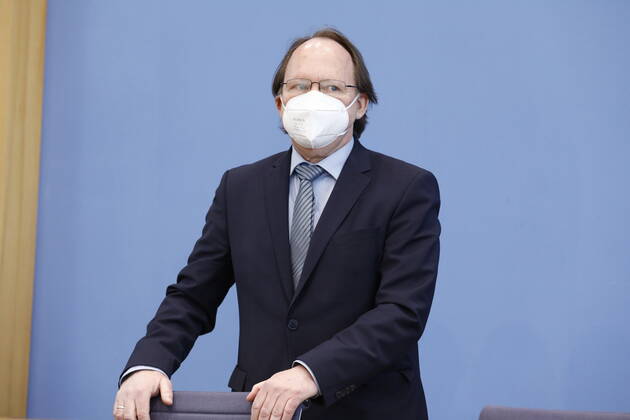 Hans-Ulrich Gerland, Leitender Beamter, Deutschland, Berlin, Bundespressekonferenz, Thema: Vorstellung des Jahresberichtes 2020