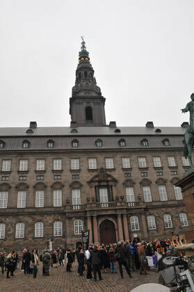Copenhagen, Denmark. 23 February 2021, Danes proetesting againest coronavirus pandemic new debate in danish parliamenet about quick corona virus pandemic law in danish parliament with all political parties and stage anti pandemic law debates in front of danish parliament and danish police stand peaceful proteact danish parliament in front christiansborg danish parliament in Copenhagen. (Photo..Francis Dean Deanpictures)