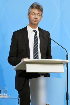 Michael Piazolo bei der Pressekonferenz zu den aktuellen Beratungen zur Corona-Pandemie im Prinz-Carl-Palais. München, 23.02.2021