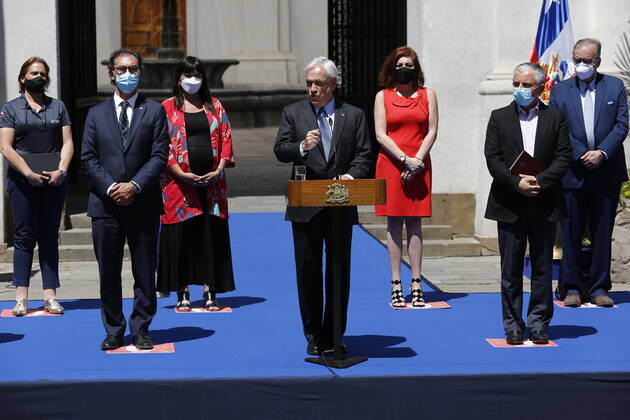 Santiago, February 23, 2021 Representatives of the Teachers Association, the Medical Association and the Ombudsmans Office for Children meet with President Sebastian Pinera to discuss the return to classes Marcelo Hernandez Aton Chile, Aton 490626 Copyright: MARCELOxHERNANDEZ ATONxCHILE