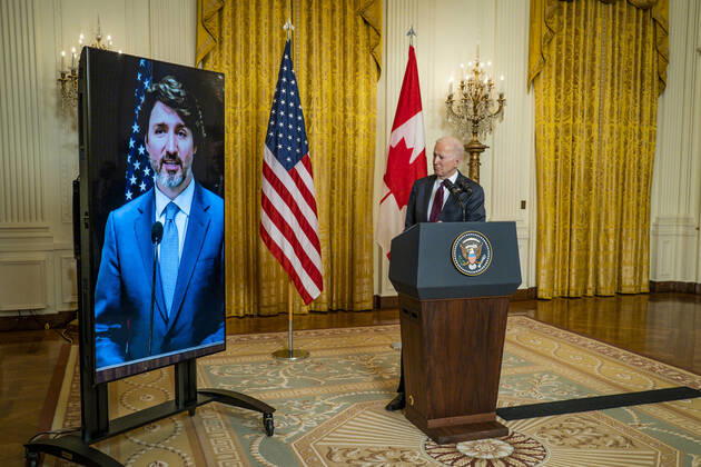News Bilder des Tages February 23, 2021, Washington, District of Columbia, USA: United States President Joe Biden and Prime Minister Justin Trudeau make virtual statements in the East Room of the White House about their virtual bilateral meeting in Washington, D.C., on Tuesday, February 23, 2021 Washington USA - ZUMAs152 20210223_zaa_s152_521 Copyright: xPetexMarovichx