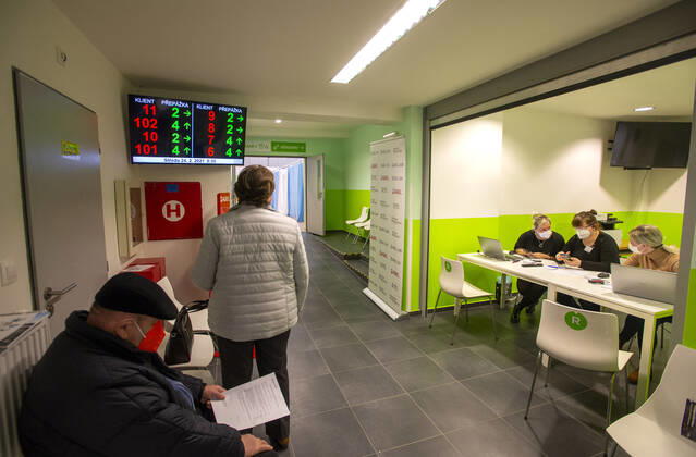The large-capacity vaccination center against COVID-19 start trial operation on February 24, 2021, in a sports hall in Ricany, near Prague, Czech Republic. In the Czech Republic continues vaccination of seniors against coronavirus. (CTKxPhoto KaterinaxSulova) CTKPhotoP202102240398801 suk008