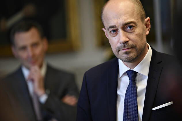 Sundhedsminister Magnus Heunicke (S) og justitsminister Nick Haekkerup (S), da de sammen med boerne- og undervisningsministeren holder doorstep om genaabning af samfundet paa Christiansborg i Koebenhavn onsdag den 24. februar 2021.. , Copenhagen Denmark Copyright: PhilipxDavali PhilipxDavalix COP104 spdk20210224-142912-L
