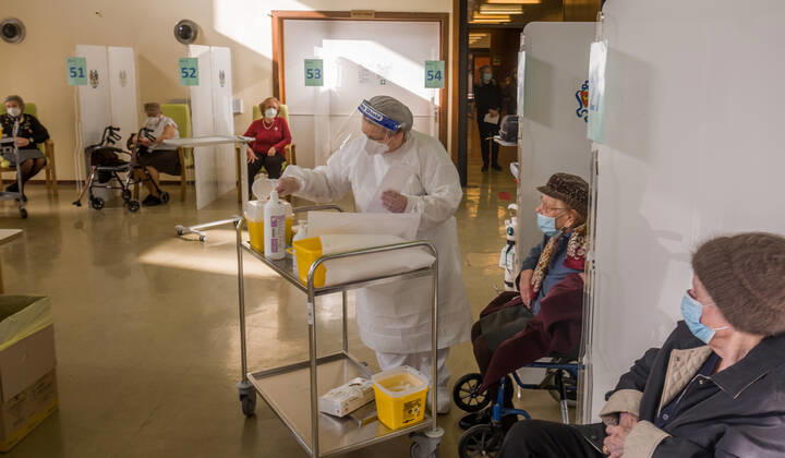 Milan. Pfizer vaccines administered at Pio Albergo Trivulzio to elderly over eighty years old I receive COVID vaccine Editorial Usage Only  Copyright: xCarloxCozzolix xIPAx