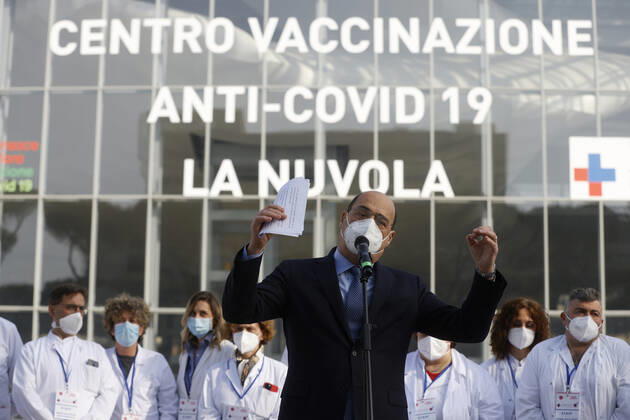 News Bilder des Tages Rome, 24 February 2021. Inauguration of the La Nuvola anti covid-19 vaccination center. In the photo Nicola Zingaretti Editorial Usage Only  Copyright: xVincenzoxLivierix xIPAx