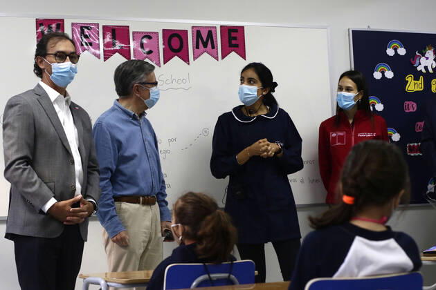 Santiago 26 February 2021 The Minister of Education, Raul Figueroa, together with the SEREMI of Health RM, Paula Labra and the Mayor Las Condes, Joaquin Lavin, delivers recommendations before the return to classes next week, at the Las Condes School Javier Salvo Aton Chile, Santiago Chile Aton 491002 Copyright: JAVIERxSALVO ATONCHILE