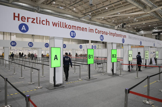 GERMANY, corona virus GERMANY, Hamburg, corona pandemic, largest vaccination center in Germany, for daily max 7000 people