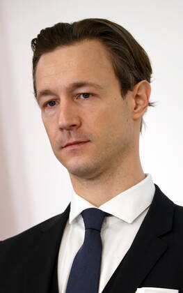 PK im BKA zur Corona Wirtschaftslage Wien, BKA, 02. 03. 2020 Gernot BLÜMEL