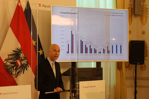 PK im BKA zur Corona Wirtschaftslage Wien, BKA, 02. 03. 2020 Martin KOCHER