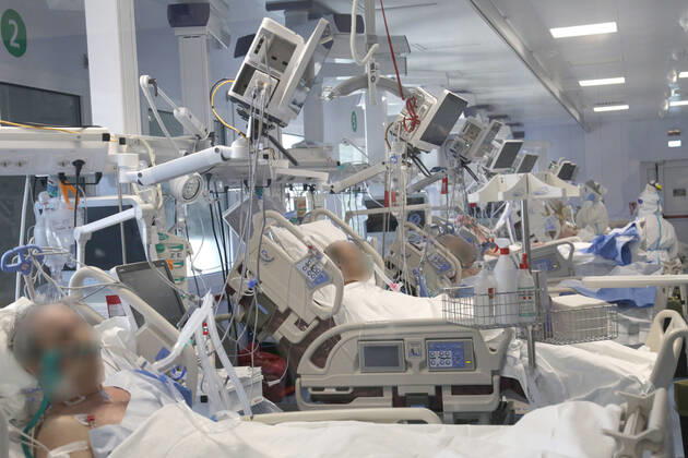 Modena. Covid patients admitted to the Anesthesia, Resuscitation and Intensive Care Department of the Sant Agostino Hospital Editorial Usage Only  Copyright: xROBERTOxBRANCOLINIx xIPAx