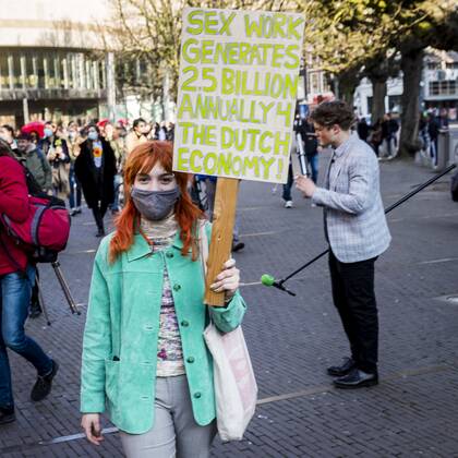 DEN HAAG - 02-03-2021, Hofplaats. Sexworkers protest against not be able to work yet. Sexwerkers protesteren omdat ze nog niet aan het werk mogen. Sexworkers protest against not be able to work  x10961491x Copyright: