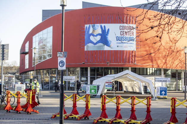 02.03.2021 , DU Duisburg , Corona Center Duisburg im TAM Theater am Marientor an der Plessingstraße , Testcentrum und Impfzentrum der Stadt Duisburg.