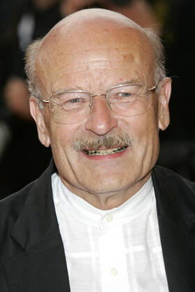 Volker Schlöndorff bei der Premiere des Kinofilms A Mighty Heart Ein mutiger Weg auf dem Festival de Cannes 2007 60. Internationale Filmfestspiele von Cannes im Palais des Festivals. Cannes, 21.05.2007