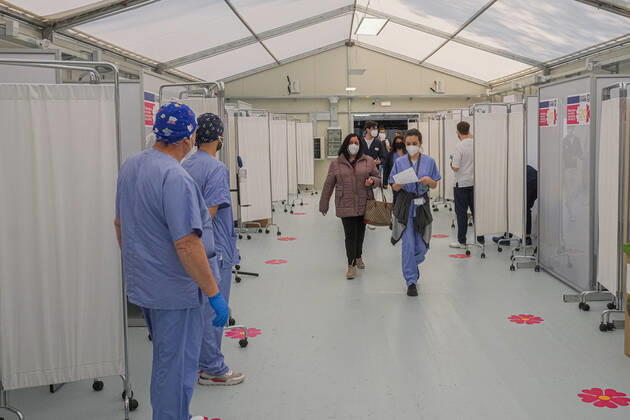 Italy: Vaccine, Italian army Italian army in the fight against the Covid-19 pandemic. The latest news concerns the inauguration of the Defence Vaccination Centre at the Ferrari Orsi Barracks in Caserta, home of the Garibaldi Brigade of Bersaglieri, which is the largest vaccination centre in Campania. It was set up by the Caserta local health authority in collaboration with soldiers from the Armed Forces. ABPH5434 Copyright: xAntonioxBalascox