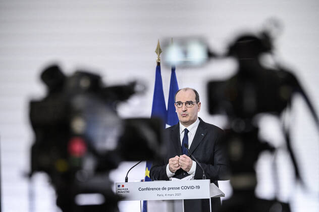 French Health Minister Olivier Veran and French Prime Minister Jean Castex hold a press conference on the French government s current strategy for the ongoing Covid-19 (novel cornavirus) pandemic, on March 4, 2021, in Paris. Le ministre francais de la sante Olivier Veran et le Premier ministre Jean Castex tiennent une conference de presse sur la strategie actuelle du gouvernement francais face a la pandemie actuelle de Covid-19 (nouveau cornavirus), le 4 mars 2021, a Paris. NEWS : Conference de presse du ministre de la Sante et du Premier ministre francais - 04 03 2021 POOL ELIOTBLONDET PANORAMIC  757977_005
