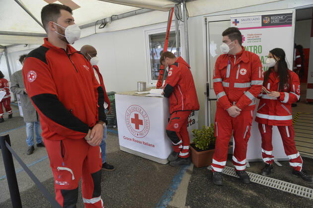 Inauguration of the new anti Covid vaccine center - 19 at Termini station in the photo vaccination with the AstraZeneca vaccine of health personnel Editorial Usage Only  Copyright: xSTEFANOxCAROFEIx xIPAx