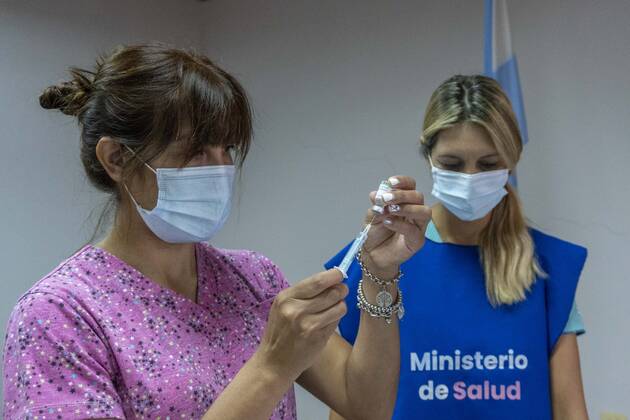 March 9, 2021, Firmat, Santa Fe, Argentina: A nurse prepares a shot of Sinopharm vaccine to be injected on education workers as part of the immunization campaign against COVID-19. Firmat Argentina - ZUMAm105 20210309_zaf_m105_013 Copyright: xPatricioxMurphyx
