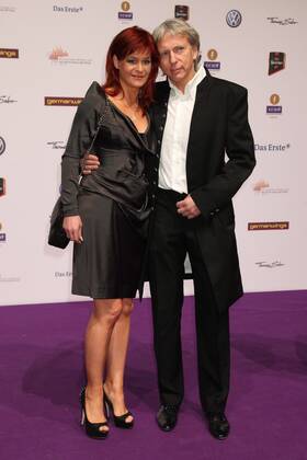 Andrea Berg + Ehemann Uli Ferber beim Echo 2011 - dem Deutschen Musikpreis am Roten Teppich in der Messe Berlin am Funkturm. Es ist der 20. Echo. 20 Jahre Echo. Copyright: xEventpress Herrmannx