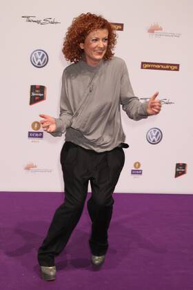 Lucy Diakovska beim Echo 2011 - dem Deutschen Musikpreis am Roten Teppich in der Messe Berlin am Funkturm. Es ist der 20. Echo. 20 Jahre Echo. Copyright: xEventpress Herrmannx