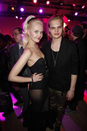 Wilson Gonzales Ochsenknecht und seine Freundin Bonnie Strange beim Echo 2011 - dem Deutschen Musikpreis bei der Party in der Messe Berlin am Funkturm. Es ist der 20. Echo. 20 Jahre Echo. Copyright: xEventpress Radkex