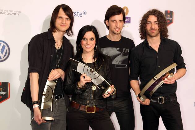 Preisträger Band Silbermond bei der Verleihung des Musikpreis der Echo 2011 in den Messehallen am Funkturm in Berlin Copyright: xEventpressxHerrmannx
