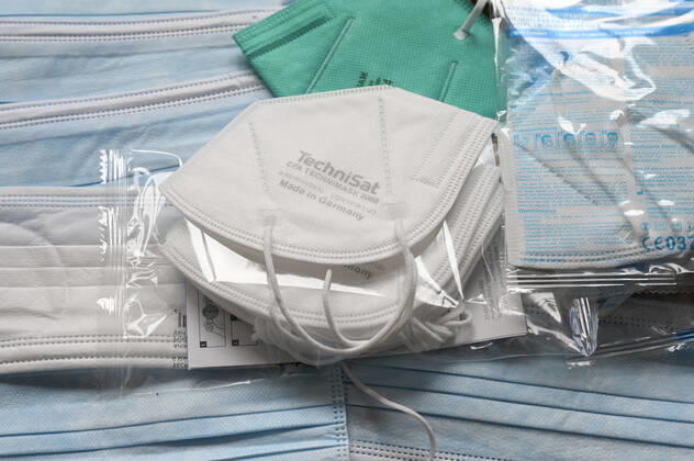 GERMANY, corona virus GERMANY, Hamburg, corona pandemic, medical and FF P 2 masks