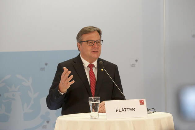 AUT, 2021-03-11; FEATURE COVID GESUNDHEIT - GROSSANGELEGTE IMPFAKTION MIT BIONTECH-PFIZER IM BEZIRK SCHWAZ: ;