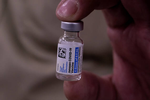 March 11, 2021, Los Angeles, California, USA: An empty vial for the new one-shot Johnson & Johnson COVID-19 vaccine is shown at a vaccination event at Baldwin Hills Crenshaw Plaza in Los Angeles on March 11, 2021. The event was hosted by the California Department of Public Health and FEMA (Federal Emergency Management Agency). The Johnson & Johnson vaccine is now the third coronavirus vaccine to receive emergency approval for use in the United States. Los Angeles USA - ZUMAc68_ 20210311_zaf_c68_004 Copyright: xRingoxChiux