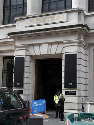 (210312) -- LONDON, March 12, 2021 -- Photo taken on March 11, 2021 shows the entrance to the NHS COVID-19 Vaccination Centre in the Science Museum in London, Britain. Vaccination centres have opened at Westminster Abbey and Science Museum, according to NHS (National Health Service). ) BRITAIN-LONDON-COVID-19-VACCINATION CENTRES HanxYan 