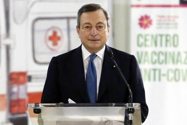 The Italian premier Mario Draghi visits the vaccination center of Fiumicino. Rome (Italy), March 12th 2021 Photo Samantha Zucchi Insidefoto SamanthaxZucchi