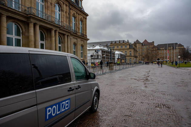 Stuttgart Themenbilder: Landtag von Baden-Wuerttemberg, Stuttgart, 14.03.2021, Themenbilder: Landtag von Baden-Wuerttemberg, Stuttgart, Polizei auf dem Stuttgarter Schlossplatz, 14.03.2021, Copyright: xEIBNER DROFITSCHx EP_ddh