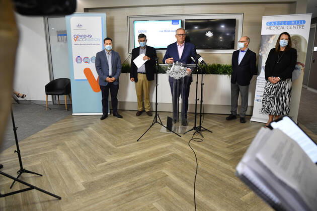 SCOTT MORRISON COVID19 VACCINATION, Australian Prime Minister Scott Morrison speaks to media after receiving his second COVID-19 vaccination during a visit to Castle Hill Medical Centre in Sydney, Sunday, March 14, 2021. ( NO ARCHIVING, EDITORIAL USE ONLY, NO USE IN BOOKS WITHOUT CONSENT SYDNEY NSW AUSTRALIA Copyright: xJOELxCARRETTx 20210314001527240054