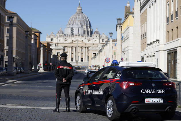 Rome, March 15, 2021. Checks and checkpoints during the first day of lockdown due to the Covid-19 epidemic Editorial Usage Only  Copyright: xVincenzoxLivierix xIPAx