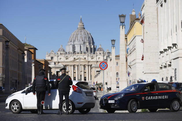 Rome, March 15, 2021. Checks and checkpoints during the first day of lockdown due to the Covid-19 epidemic Editorial Usage Only  Copyright: xVincenzoxLivierix xIPAx