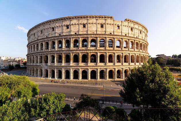 Aerial view of Colosseum during the golden hours, Rome, Italy, Europe LeonardoMangia REDA&CO 1028_14_LEM0003
